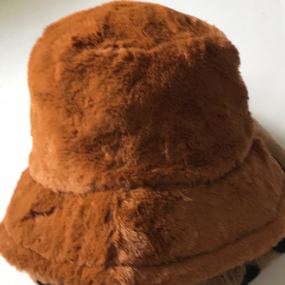 COLD WEATHER FAUX Lined bucket hat